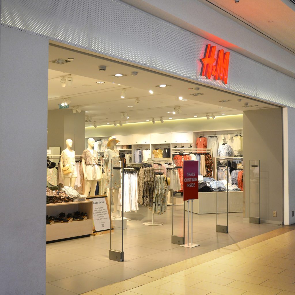 H&m mid valley southkey