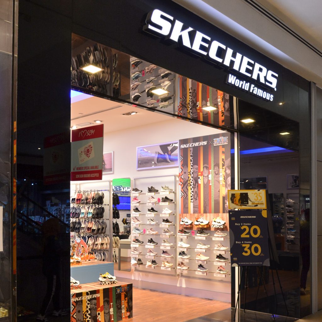 skechers shop central world